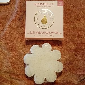 Spongelle Infused Buffer, Peony Flower
